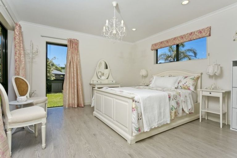 Photo of property in 26 Bushlands Park Drive, Albany, Auckland, 0632