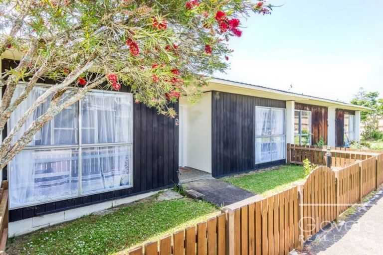 Photo of property in 5/109a Te Atatu Road, Te Atatu South, Auckland, 0610