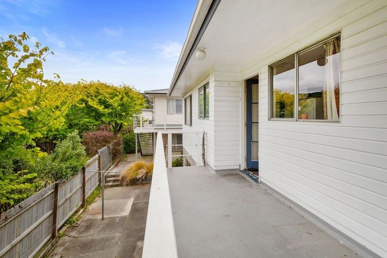 Photo of property in 4/12 Oxford Street, Tawa, Wellington, 5028