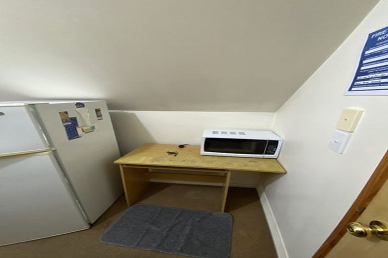 Photo of property in 1/63 Queen Street, North Dunedin, Dunedin, 9016