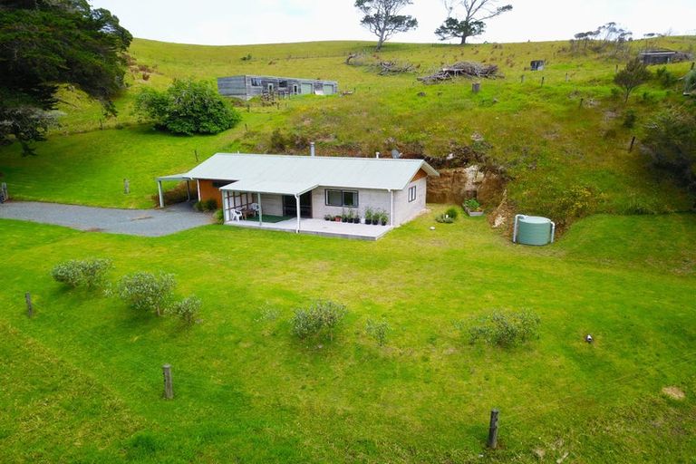 Photo of property in 336 Spains Road, Awanui, 0486