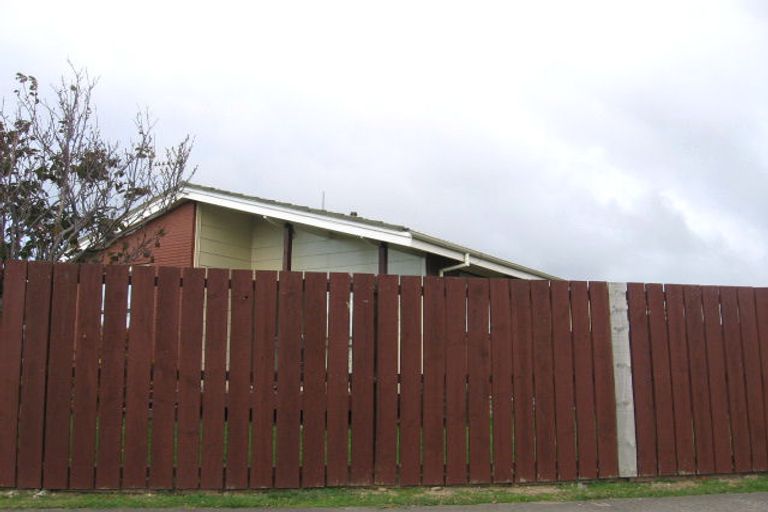 Photo of property in 116 Tremaine Avenue, Westbrook, Palmerston North, 4412