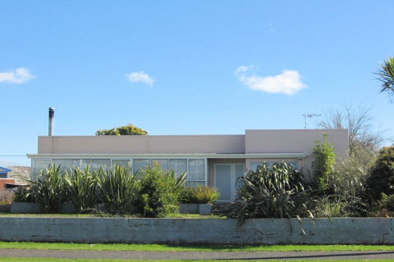 Photo of property in 49 George Street, Levin, 5510