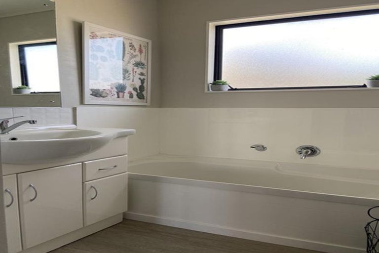 Photo of property in 17 Awaiti Place, Hairini, Tauranga, 3112