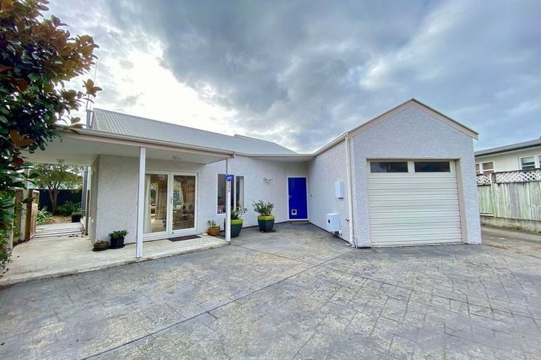 Photo of property in 39b Saint Albans Avenue, Hokowhitu, Palmerston North, 4410