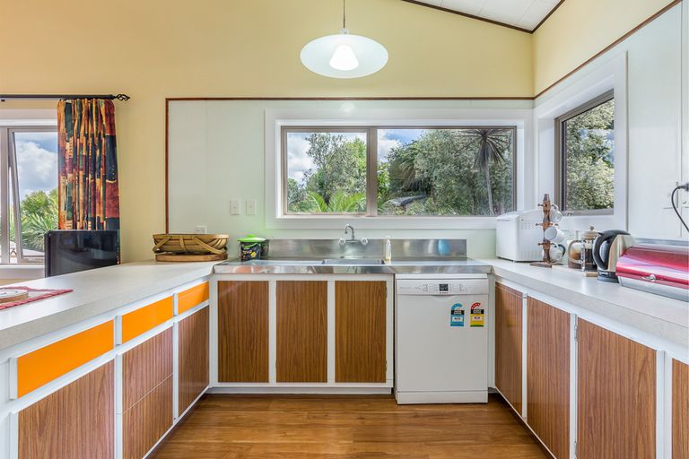 Photo of property in 29 Gibbs Crescent, Red Hill, Papakura, 2110