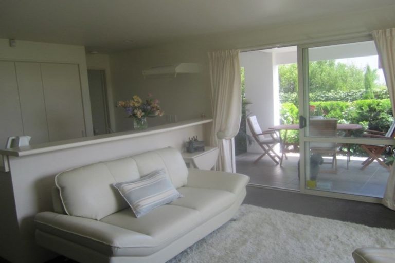 Photo of property in 256 Main Road, Moncks Bay, Christchurch, 8081