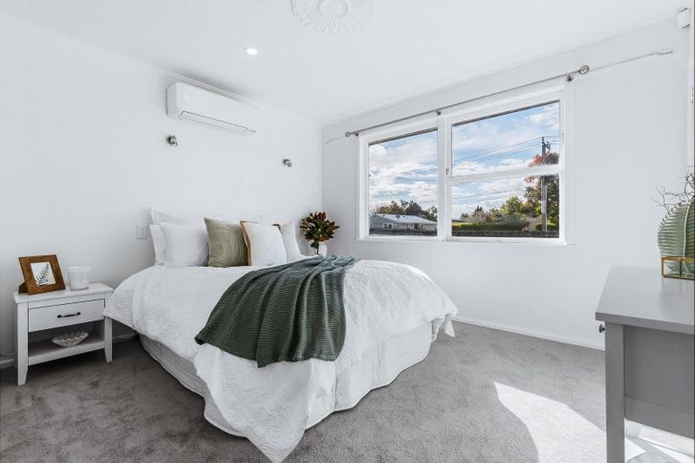 Photo of property in 37 Yvonne Street, Melville, Hamilton, 3206