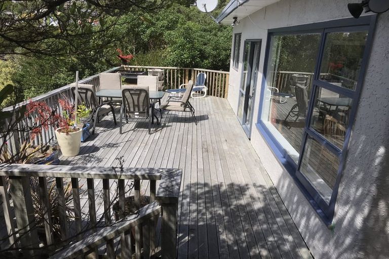 Photo of property in 117 Mount Pleasant Road, Mount Pleasant, Christchurch, 8081