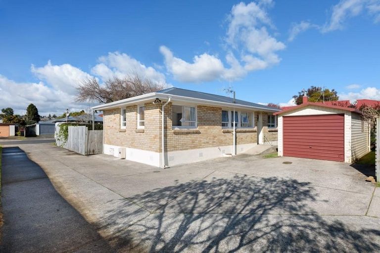 Photo of property in 18a Queen Road, Bellevue, Tauranga, 3110