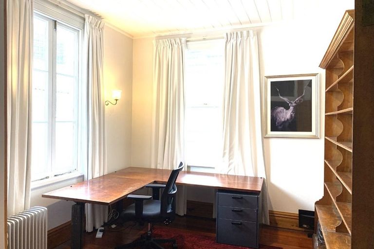 Photo of property in 4/12 Murphy Street, Thorndon, Wellington, 6011