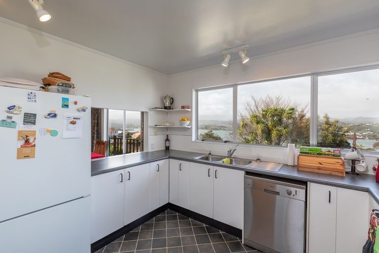 Photo of property in 14 Truro Road, Camborne, Porirua, 5026