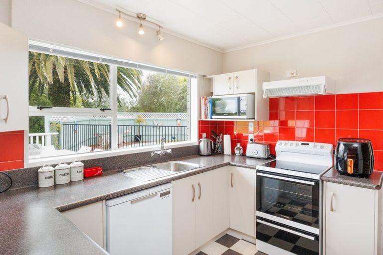 Photo of property in 125 Tutaki Road, Kelvin Grove, Palmerston North, 4470