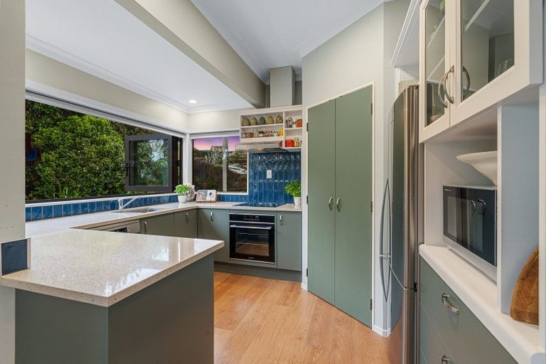 Photo of property in 1 Ruamoana Place, Omokoroa, 3114