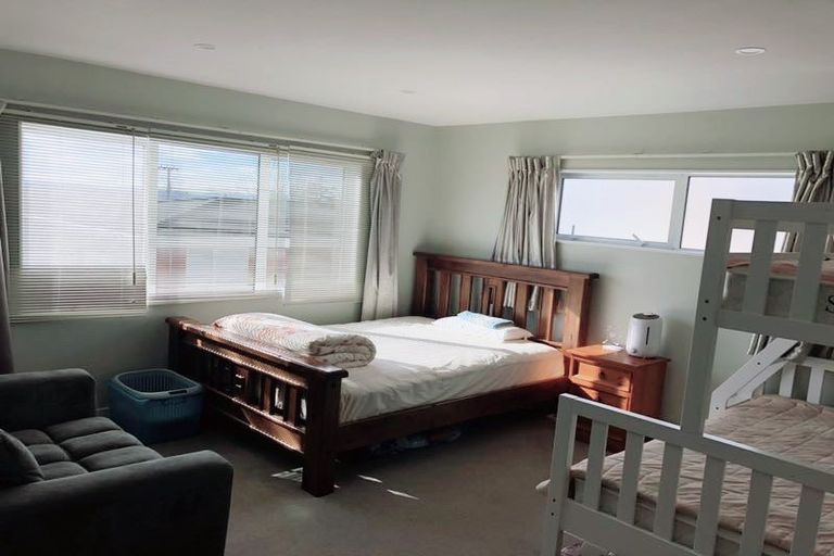 Photo of property in 32a Coronation Road, Hillcrest, Auckland, 0627