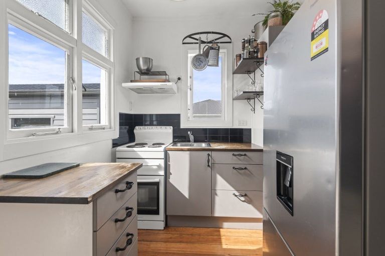 Photo of property in 143 Broadway, Marton, 4710