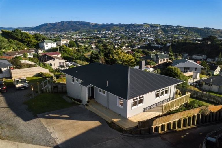 Photo of property in 46 Downes Street, Titahi Bay, Porirua, 5022