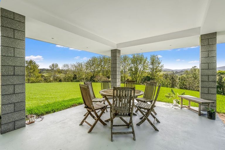 Photo of property in 2342 Cove Road, Mangawhai, 0573