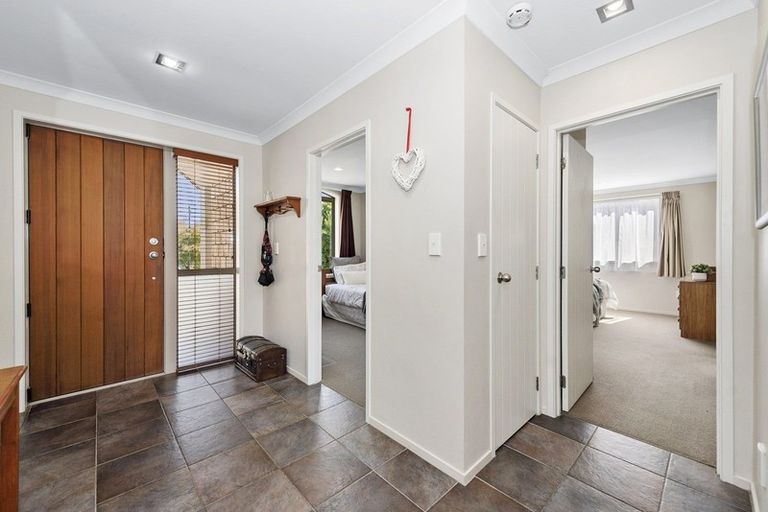 Photo of property in 6 Oldfield Court, Huntington, Hamilton, 3210