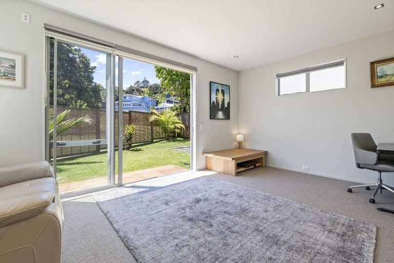 Photo of property in 40a Matakatia Parade, Matakatia, Whangaparaoa, 0930