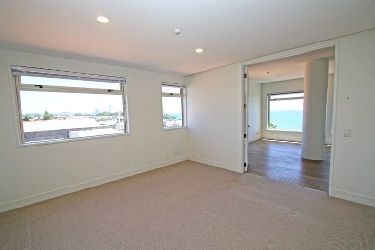 Photo of property in 3/120 Saint Aubyn Street, New Plymouth, 4310