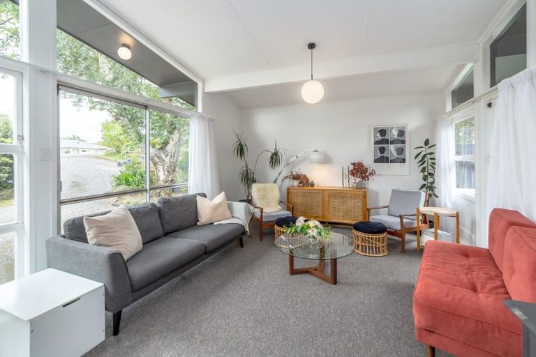 Photo of property in 53 Brandon Street, Featherston, 5710