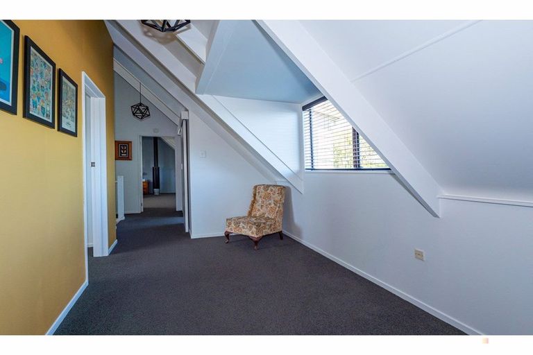 Photo of property in 36 George Street, Geraldine, 7930