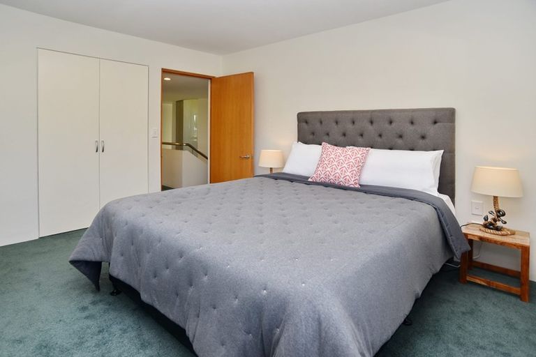 Photo of property in 1a Wai-iti Terrace, Burnside, Christchurch, 8053