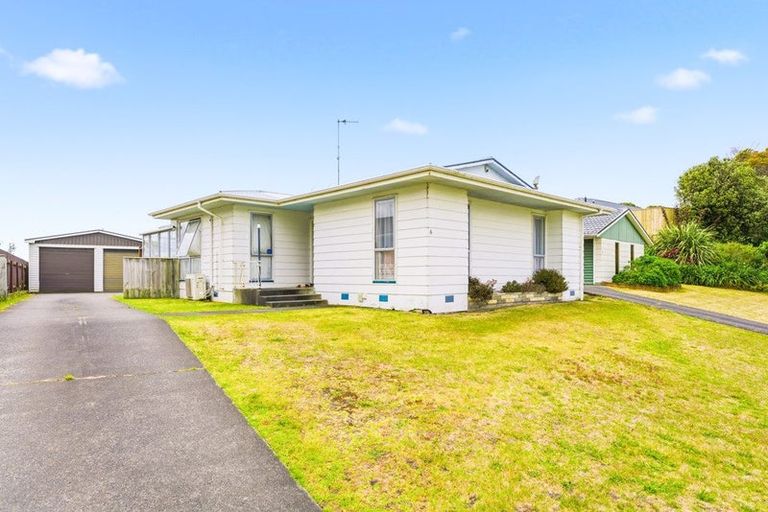 Photo of property in 6 Karamu Street, Tawhero, Whanganui, 4501