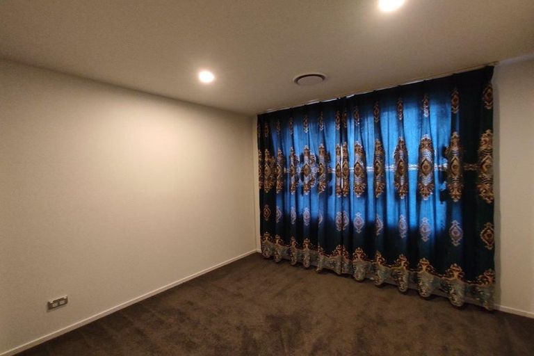 Photo of property in 19 Moki Place, Long Bay, Auckland, 0630