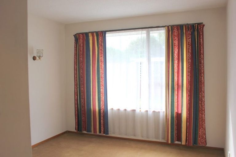 Photo of property in 182 Waimairi Road, Ilam, Christchurch, 8041