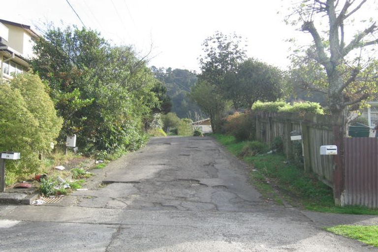 Photo of property in 30 Thomson Grove, Stokes Valley, Lower Hutt, 5019