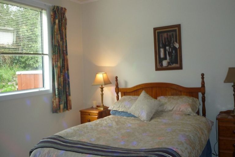 Photo of property in 1/7 Arawhata Street, Ranui, Porirua, 5024