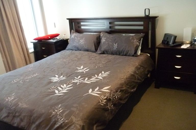 Photo of property in Monument Apartments, 3f/245 Wakefield Street, Te Aro, Wellington, 6011