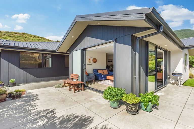 Photo of property in 59 Sunningdale Drive, Stoke, Nelson, 7011