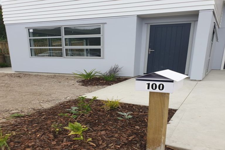 Photo of property in 100 Meremere Street, Wainuiomata, Lower Hutt, 5014