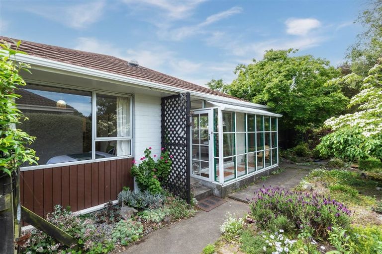 Photo of property in 2/10a Kawau Crescent, Bromley, Christchurch, 8062