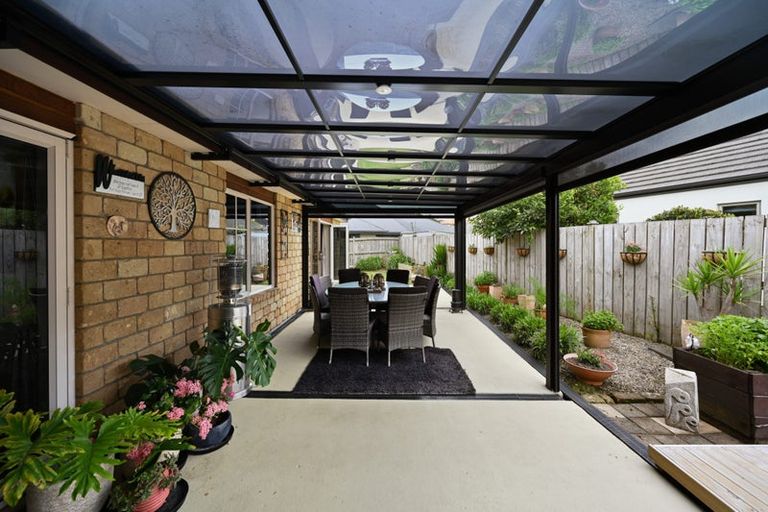 Photo of property in 9 Roderick Place, Rototuna, Hamilton, 3210