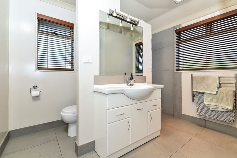 Photo of property in 6 Sandowne Close, Rototuna North, Hamilton, 3210