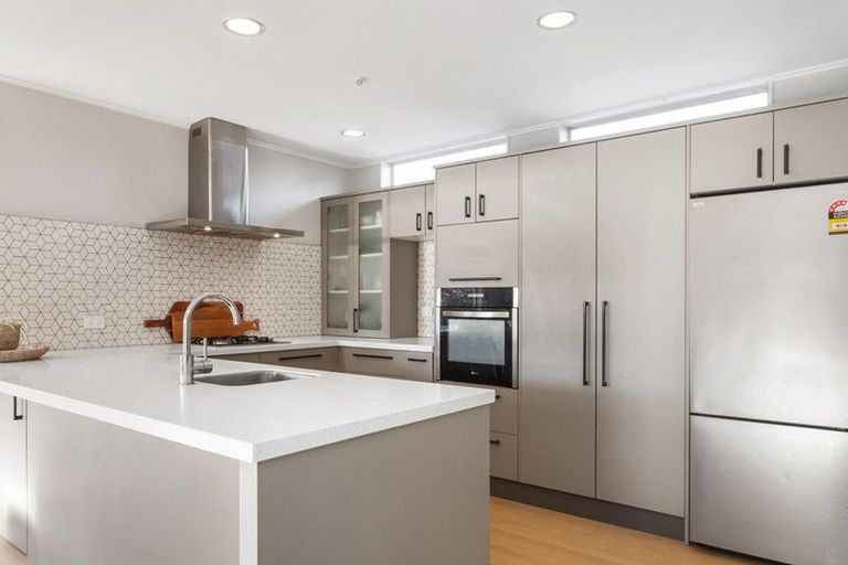 Photo of property in 266 Lyttelton Street, Spreydon, Christchurch, 8024