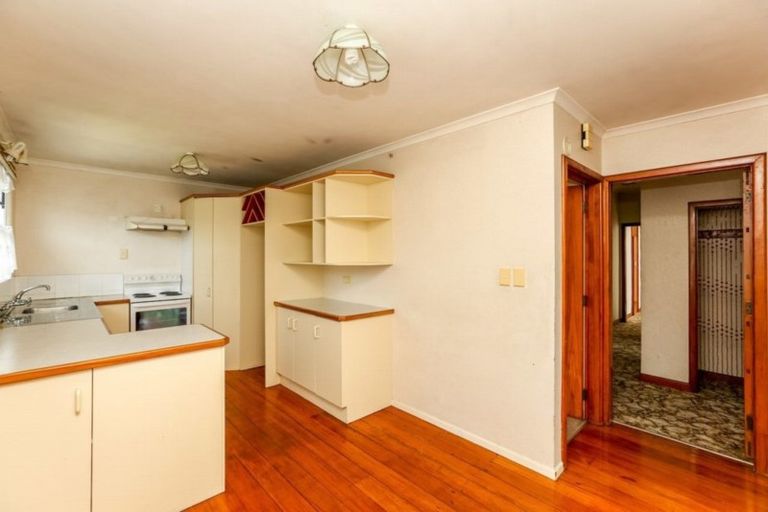 Photo of property in 30 Clawton Street, Westown, New Plymouth, 4310