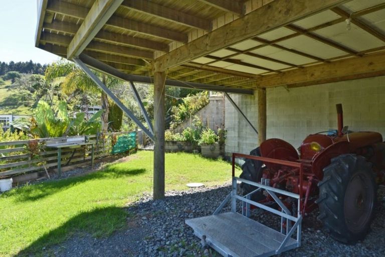 Photo of property in 12 Motutara Road, Oakura, Hikurangi, 0184