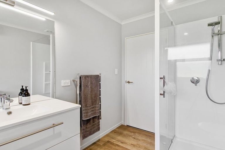 Photo of property in 9a Eric Batchelor Place, Waimate, 7924