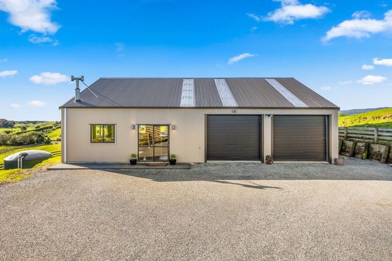 Photo of property in 155 Derham Road, Te Horo, Otaki, 5581