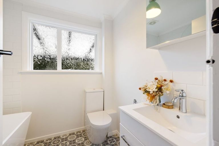 Photo of property in 19 Belfield Street, Dallington, Christchurch, 8061