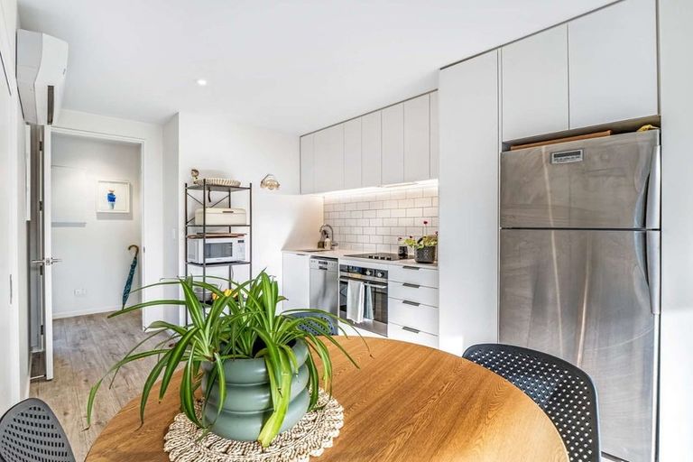 Photo of property in 7/11 Hinemoa Street, Spreydon, Christchurch, 8024