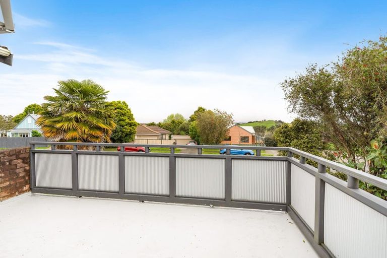 Photo of property in 54 Marendellas Drive, Bucklands Beach, Auckland, 2014