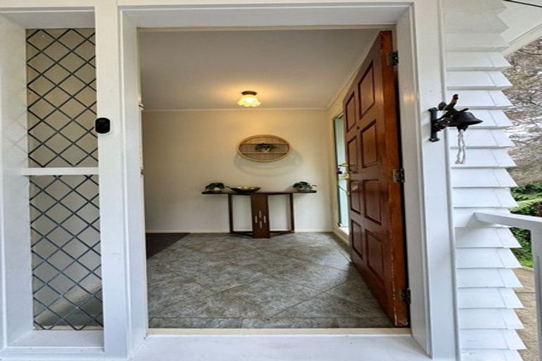 Photo of property in 7 Golf Road, New Lynn, Auckland, 0600