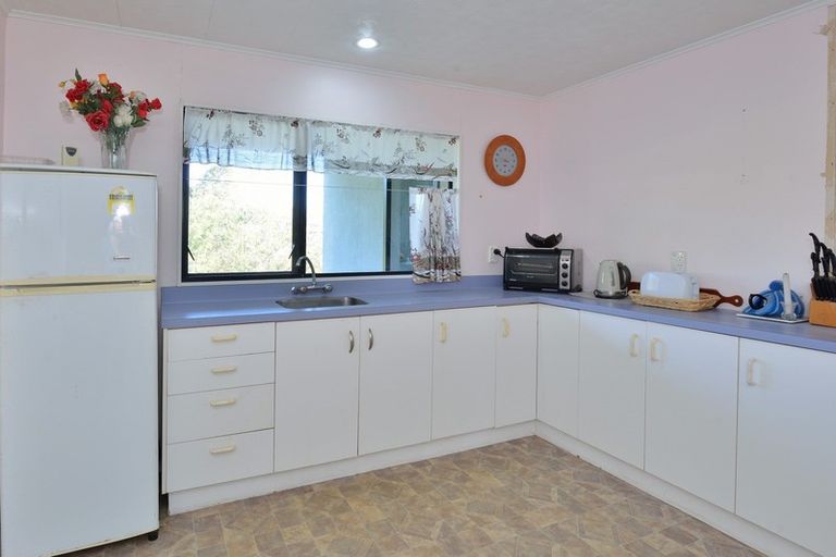 Photo of property in 9 Bill Nolan Place, Mahia, 4198