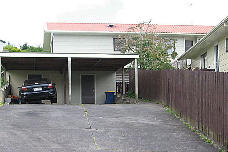 Photo of property in 19 Maywood Crescent, Glen Eden, Auckland, 0602